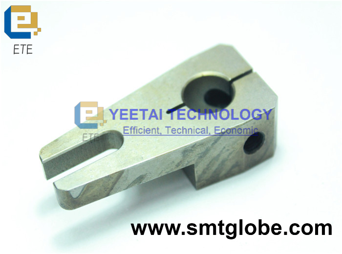 Universal 12516000 FEED ARM -LH