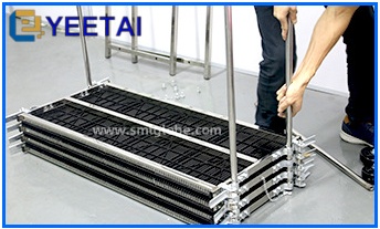 Insert the four load-bearing beams into the panel holes